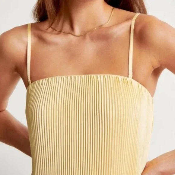 Abercrombie & Fitch Giselle Pleat Release Midi Dress Butter Yellow - Picture 9 of 10